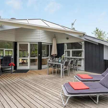 Selver - 250m From The Sea By Interhome Ferienhaus Hals